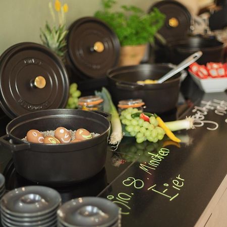 Holiday Inn - The Niu, Mill Cologne Muelheim, An Ihg Hotel Luaran gambar
