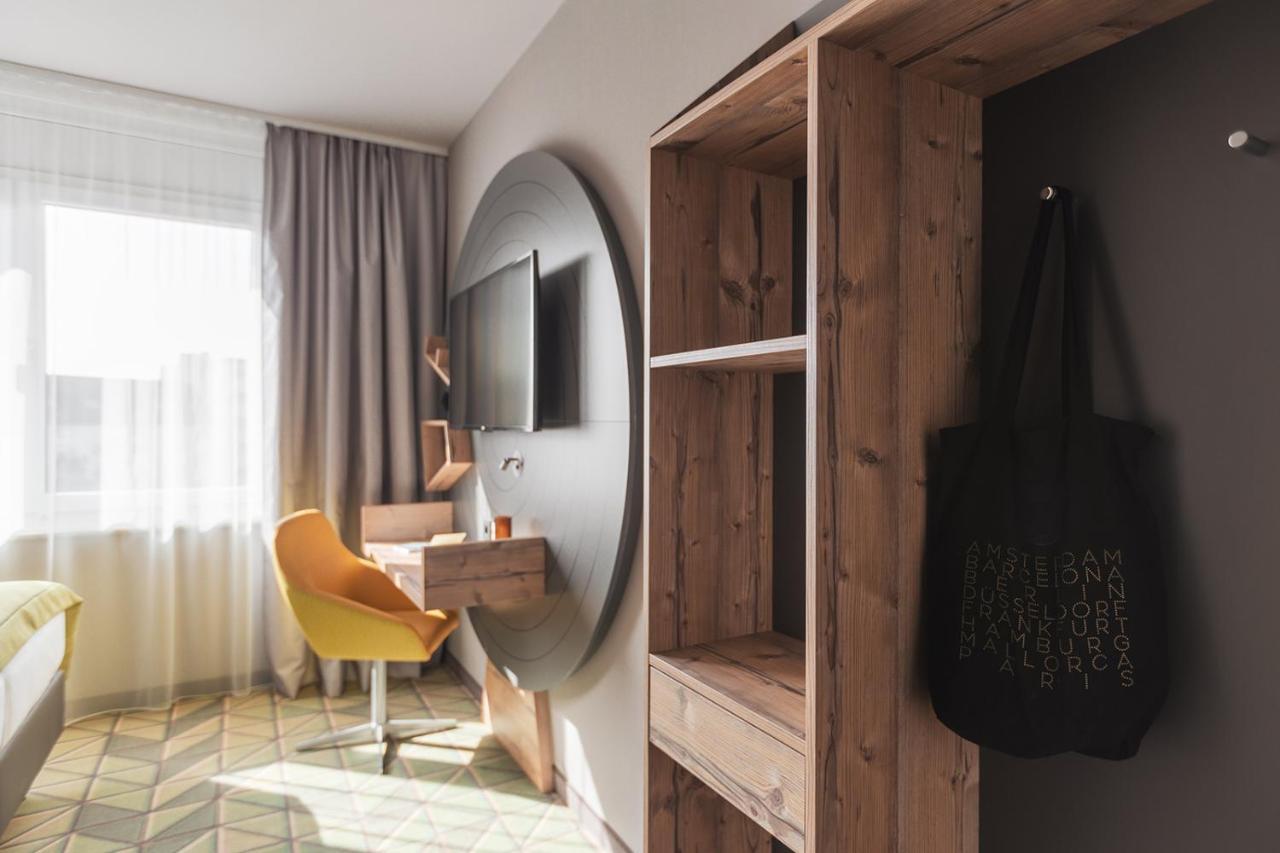 Holiday Inn - The Niu, Mill Cologne Muelheim, An Ihg Hotel Luaran gambar