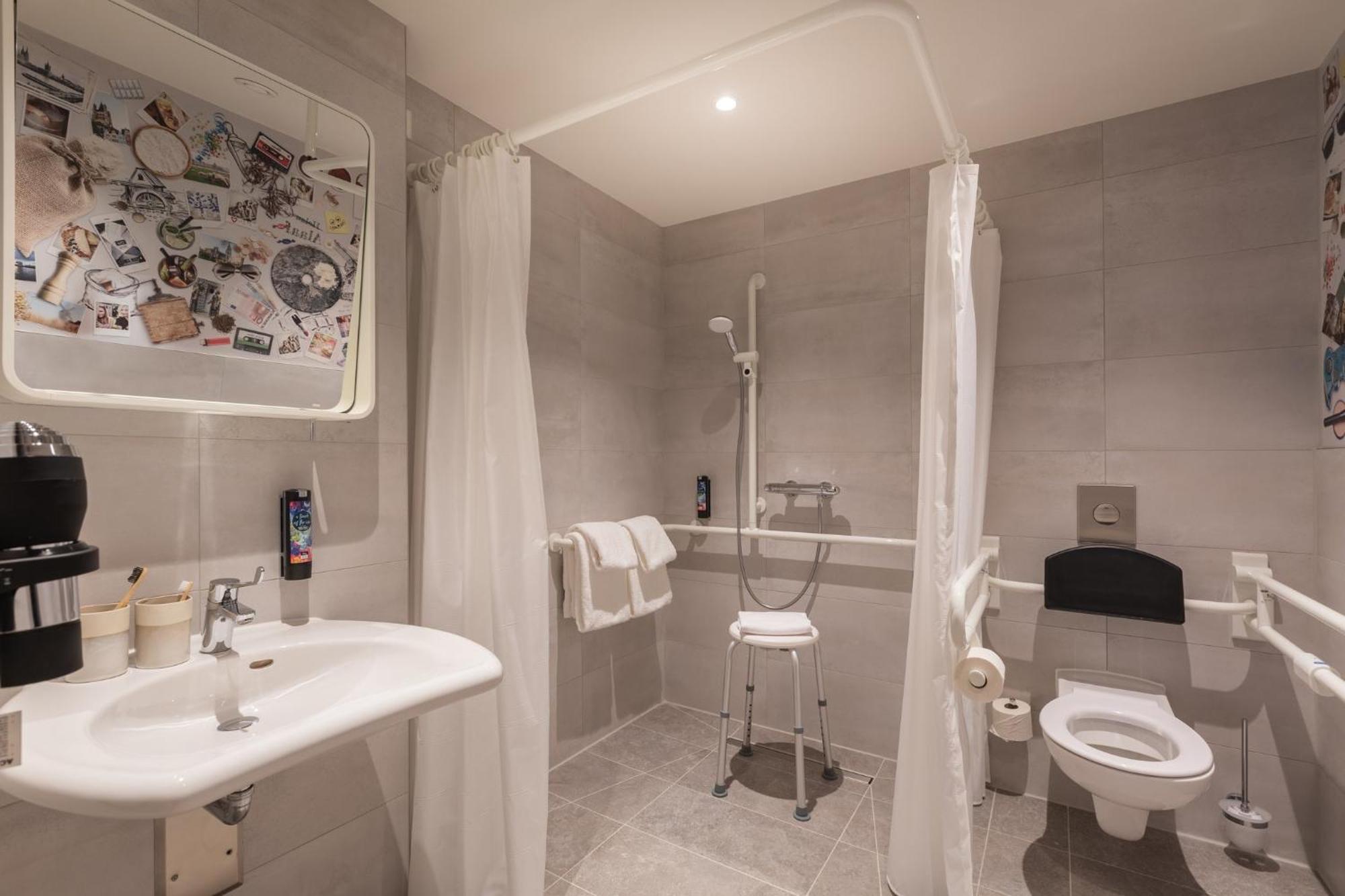Holiday Inn - The Niu, Mill Cologne Muelheim, An Ihg Hotel Luaran gambar